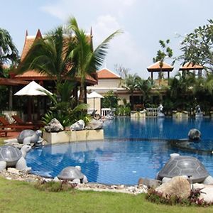 Mae Pim Resort Hotel